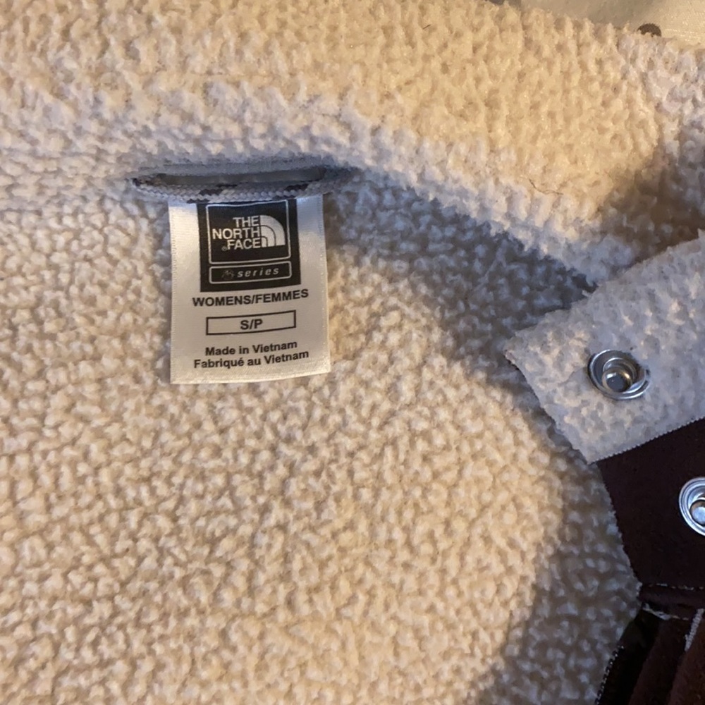 Jacket - Picture 3 of 5